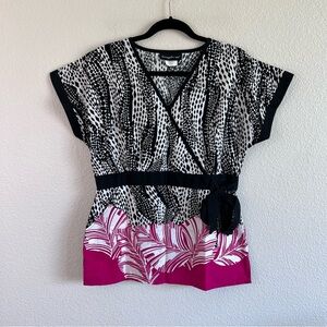 Los Angeles Rose Women’s Medical Scrub Top